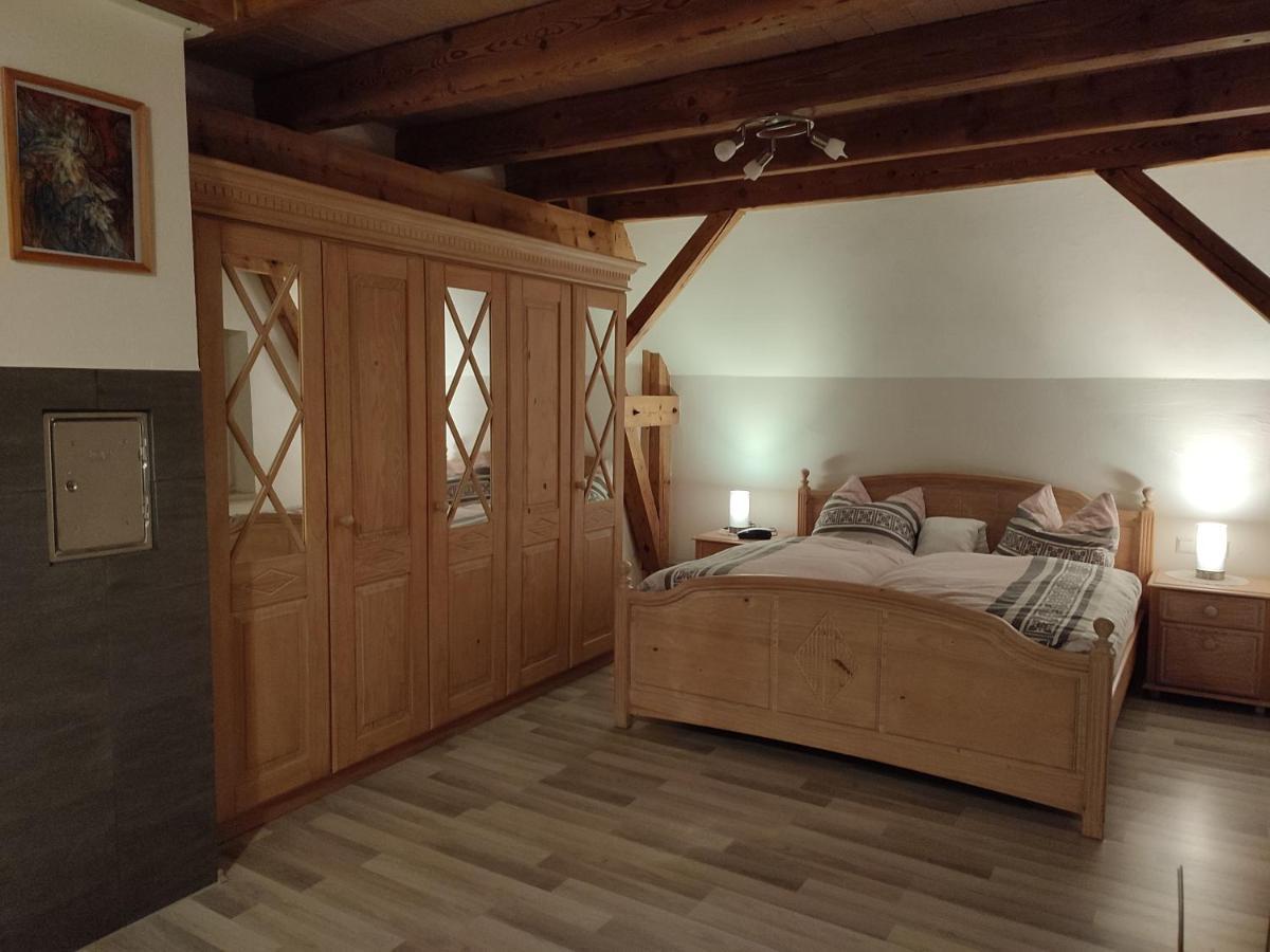 Sonnige Zimmer Hotel Eberhardzell Buitenkant foto