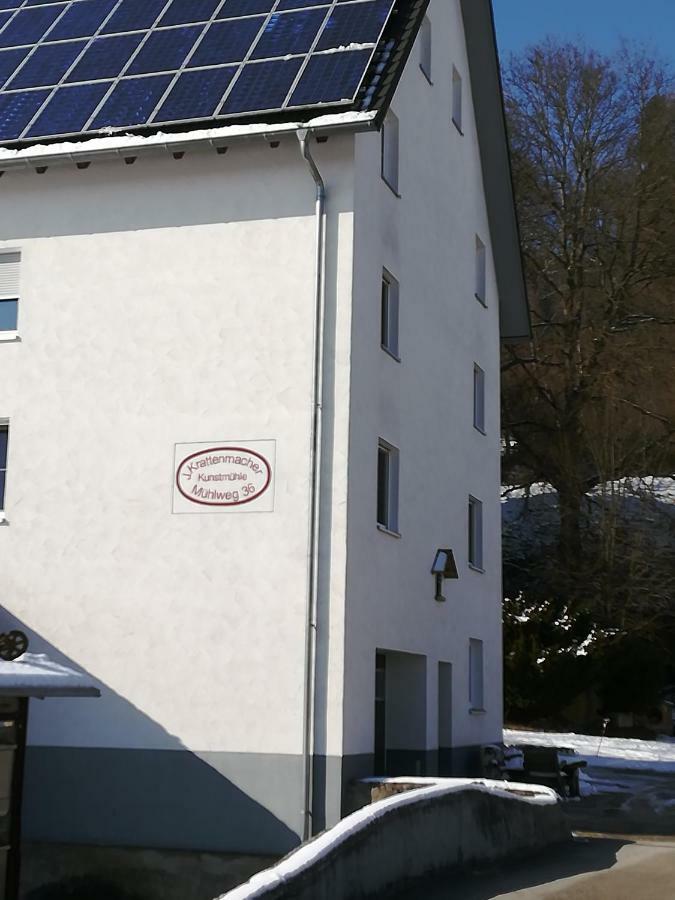 Sonnige Zimmer Hotel Eberhardzell Buitenkant foto